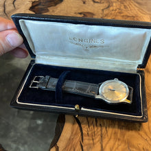 Load image into Gallery viewer, Longines Exquisite Two-Tone Golden Patina Dial, Manual, 34mm