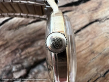 Load image into Gallery viewer, Waltham Curvy Hands Date with Original Drema Scissor Bracelet, Manual, 32mm