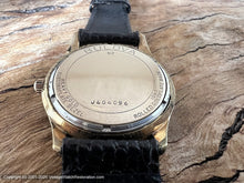 Load image into Gallery viewer, Bulova 23 Jewel Pearl White Dial in Stunning Gold Textured Bezel Case with Date, Automatic, 32.5x38mm