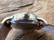 Load image into Gallery viewer, Illinois with Original Parchment Dial and Bold Black Numbers, Manual, 31.5mm