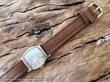 Load image into Gallery viewer, Gruen Veri-Thin Small Square Tonneau Gem, Manual, 27x36.5mm