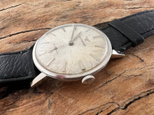 Load image into Gallery viewer, Wittanuer Silver Floral Leaf Pattern Dial, Manual, 33mm