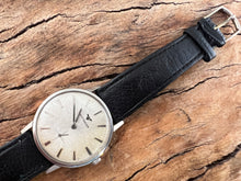 Load image into Gallery viewer, Wittanuer Silver Floral Leaf Pattern Dial, Manual, 33mm