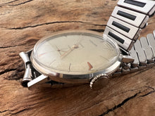 Load image into Gallery viewer, Türler Elegant Soft Linen Textured Dial, Manual, 33.5mm