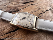 Load image into Gallery viewer, Hamilton 'Dennis' Ivory Dial c.1938, Manual, 24x37.5mm