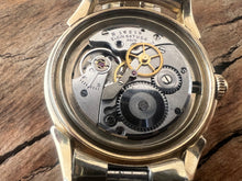 Load image into Gallery viewer, Elgin Deluxe Shockmaster Green Lumed Numbers and Hands, Manual, Large 34mm