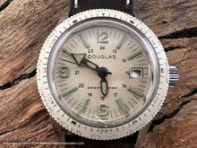Load image into Gallery viewer, Douglas 'Skindiver World Timer' Aviation with Cream Dial and Date, Manual, 31mm