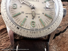 Load image into Gallery viewer, Douglas 'Skindiver World Timer' Aviation with Cream Dial and Date, Manual, 31mm
