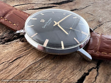 Load image into Gallery viewer, Girard-Perregaux Black Dial Gold Markers Beauty, Manual, 36mm