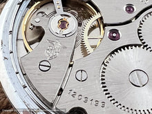 Load image into Gallery viewer, Girard-Perregaux Black Dial Gold Markers Beauty, Manual, 36mm