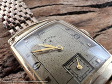Load image into Gallery viewer, Lord Elgin Original Golden Deco Dial with Original Gold Mesh Bracelet, Manual, 21x37mm