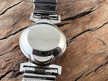 Load image into Gallery viewer, Hamilton Electric 'Titan III' in Rare White Gold Case, Cal 505 c.1964, Electric, 29x35mm