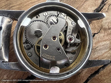 Load image into Gallery viewer, Zelda Military Dial with Wide Bezel, Manual, 30mm