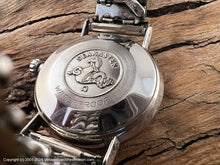 Load image into Gallery viewer, Omega Seamaster Textured Dial Date, Crisp Seamaster Logo on Case Back, Automatic, Large 34.5mm