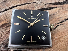 Load image into Gallery viewer, Zenith Black Dial with Date in Square Red-Gold Case, Manual, 29x29mm