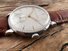 Load image into Gallery viewer, Girard-Perregaux Original Cream Dial with Fine Numbers, Manual, Large 35mm