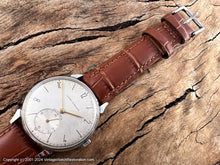 Load image into Gallery viewer, Girard-Perregaux Original Cream Dial with Fine Numbers, Manual, Large 35mm