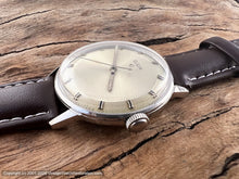 Load image into Gallery viewer, Elgin Light Champagne Pie-Pan Dial, Manual, Large 34mm