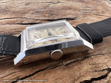 Load image into Gallery viewer, Zenith Rectangular Case Golden Two-Tone Dial, Manual, 22.5x37mm