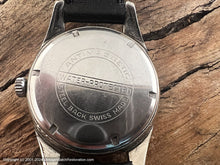 Load image into Gallery viewer, Pacar 16 Rubis Original Two-Tone Dial with Super Bold Lug Design, Manual, 36mm