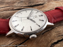 Load image into Gallery viewer, Omega Geneve Brushed Silver Dial, Cal 601, Manual, Large 35mm