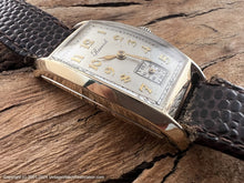 Load image into Gallery viewer, Record Pearl Dial Rectangular Curvex Case, Manual, 21.5x40mm