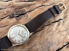 Load image into Gallery viewer, Wittnauer with Silver Textured Leaf Design Dial, Manual, 32mm