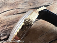 Load image into Gallery viewer, Zenith Irridescent Platinum-Gray Pie Pan Dial with Date at 4:30, Manual, 32mm