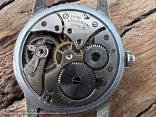 Load image into Gallery viewer, Universal c.1942 Military Style Light Creamy Yellow Dial with Silver Applied Markers, Manual, 31.5mm