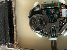 Load image into Gallery viewer, Gruen Precision Black Dial Retro 1928 Design, Quartz, 28x36mm