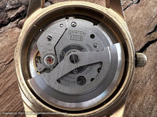 Load image into Gallery viewer, Qwatch (Japanese) Competition II with Rally Flags Day/Date, Automatic, 34.5mm