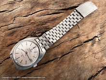 Load image into Gallery viewer, Omega 1966 'Constellation' Chronometer Silver Dial with Date, Automatic, Large 35x40mm