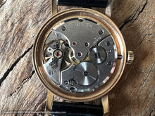Load image into Gallery viewer, Zenith Irridescent Platinum-Gray Pie Pan Dial with Date at 4:30, Manual, 32mm