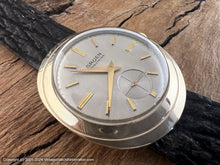 Load image into Gallery viewer, Gruen Precision Bold Oval Case Stellar Dial, Shark Strap, Manual, 34x38mm