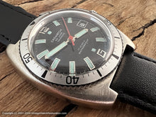 Load image into Gallery viewer, Caswatch Deluxe Calendar Stainless Steel Tonneau Divers with Date, Manual, 39x44mm