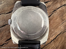 Load image into Gallery viewer, Caswatch Deluxe Calendar Stainless Steel Tonneau Divers with Date, Manual, 39x44mm