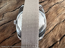 Load image into Gallery viewer, Splendy Black Dial Divers with Black Bezel Ring and Date, Manual, Large 37mm