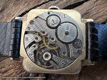 Load image into Gallery viewer, Illinois 'New Yorker' Silver Dial Light Green Lume, Bottom Sub Dial, Manual , 28x34mm