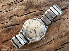 Load image into Gallery viewer, Elgin Shockmaster Patina Dial c.1950s, Cal 687, Manual, 35mm