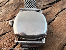 Load image into Gallery viewer, Elgin Early Porcelain Dial with Black Roman Numbers, Manual, 32x39mm