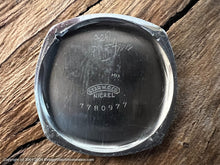 Load image into Gallery viewer, Elgin Early Porcelain Dial with Black Roman Numbers, Manual, 32x39mm