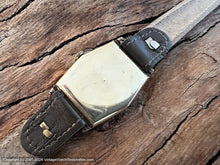Load image into Gallery viewer, Swiss Clam 6-Sided Case and Golden Dial, Manual, 26x36mm