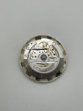 Load image into Gallery viewer, Longines 'Ultra-Chron' with Perfect Silver Dial, Date, Automatic, Large 35mm