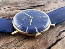 Load image into Gallery viewer, Girard-Perregaux Sparkling Blue Dial with Gold Markers, Manual, Large 35mm