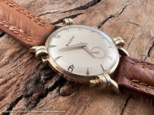 Load image into Gallery viewer, Bulova Pie-Pan Cream Dial in Knot-Design Case, Manual, 29mm