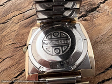 Load image into Gallery viewer, Hamilton 'Fontainebleau' Large Square Case with Date, Automatic, 35x35mm