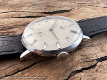 Load image into Gallery viewer, Helbros 'Invincible' Oyster Pearl Dial in NOS Condition, Manual, Large 34mm