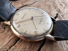 Load image into Gallery viewer, Marvin 1940 Era Mellowed Yellow Patina Dial, Manual, Large 36mm