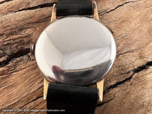 Load image into Gallery viewer, Marvin 1940 Era Mellowed Yellow Patina Dial, Manual, Large 36mm