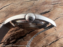 Load image into Gallery viewer, Eterna-Matic 'KonTiki' Golden Hue Dial with Date, Automatic, Very Large 37.5mm